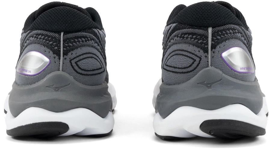 Mizuno Wave Skyrise 4 back
