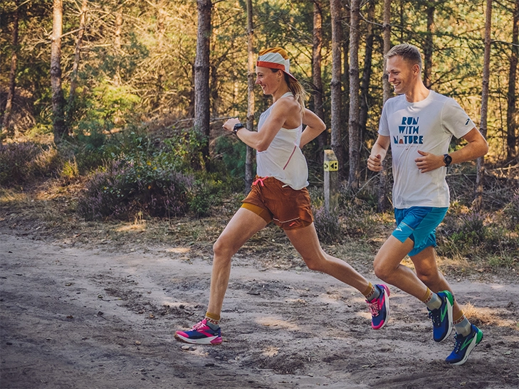 Luchtige hardloopkleding bij warm weer