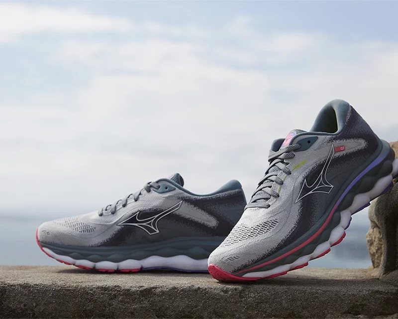 Mizuno Wave Sky 7