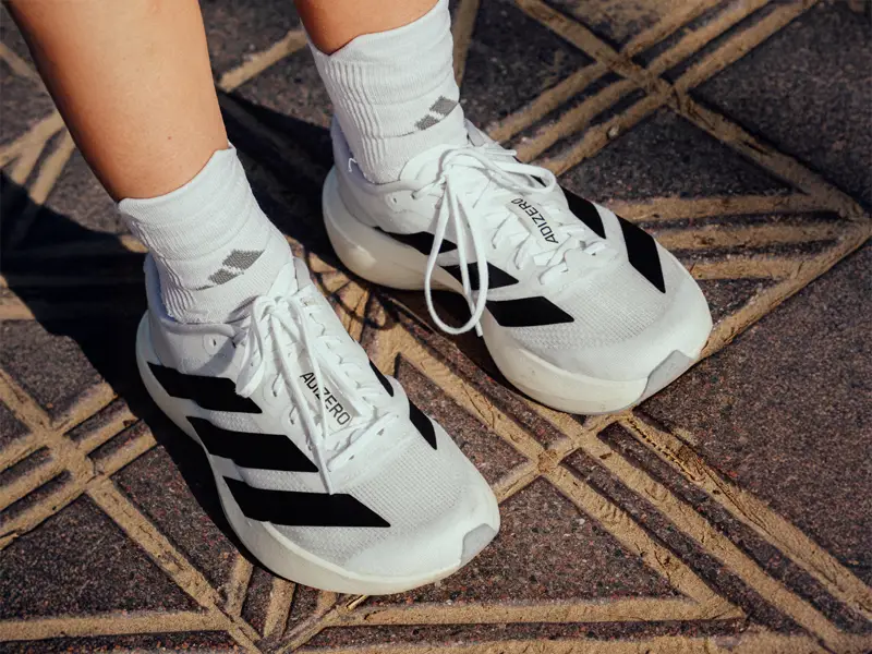 Close up van Adidas Adizero Evo SL