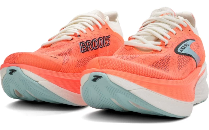Brooks Hyperion Max 3 voorkant