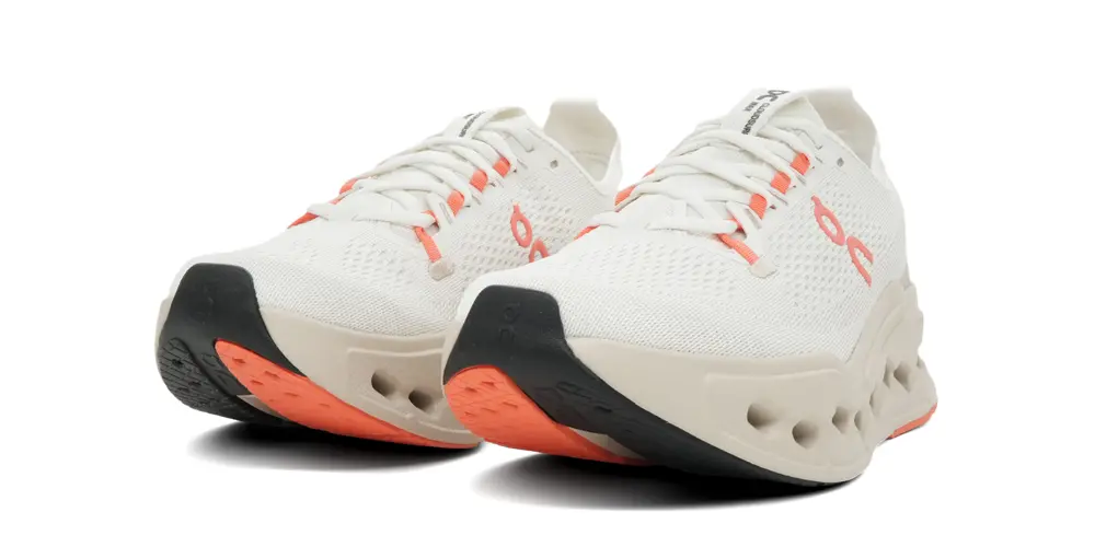 On Cloudsurfer Max voorkant