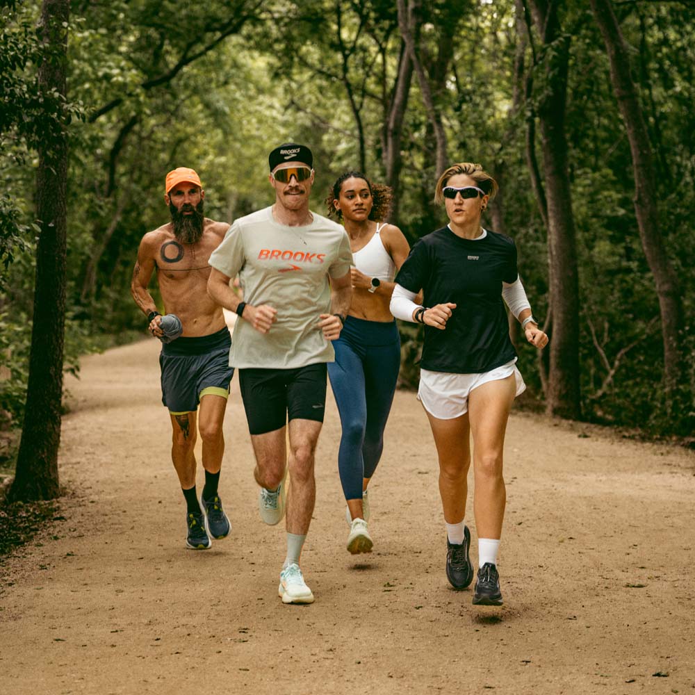 Brooks Ghost Max 3 runners